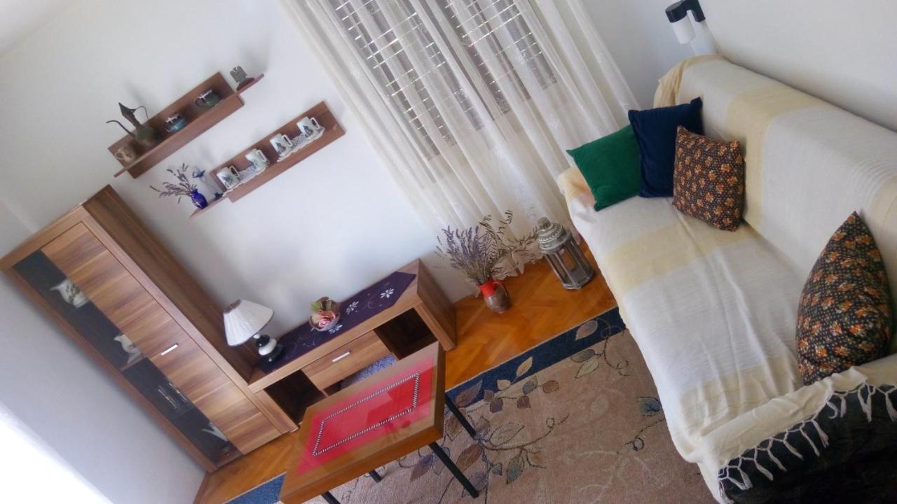 Apartamento Apartman Mira Baška Exterior foto
