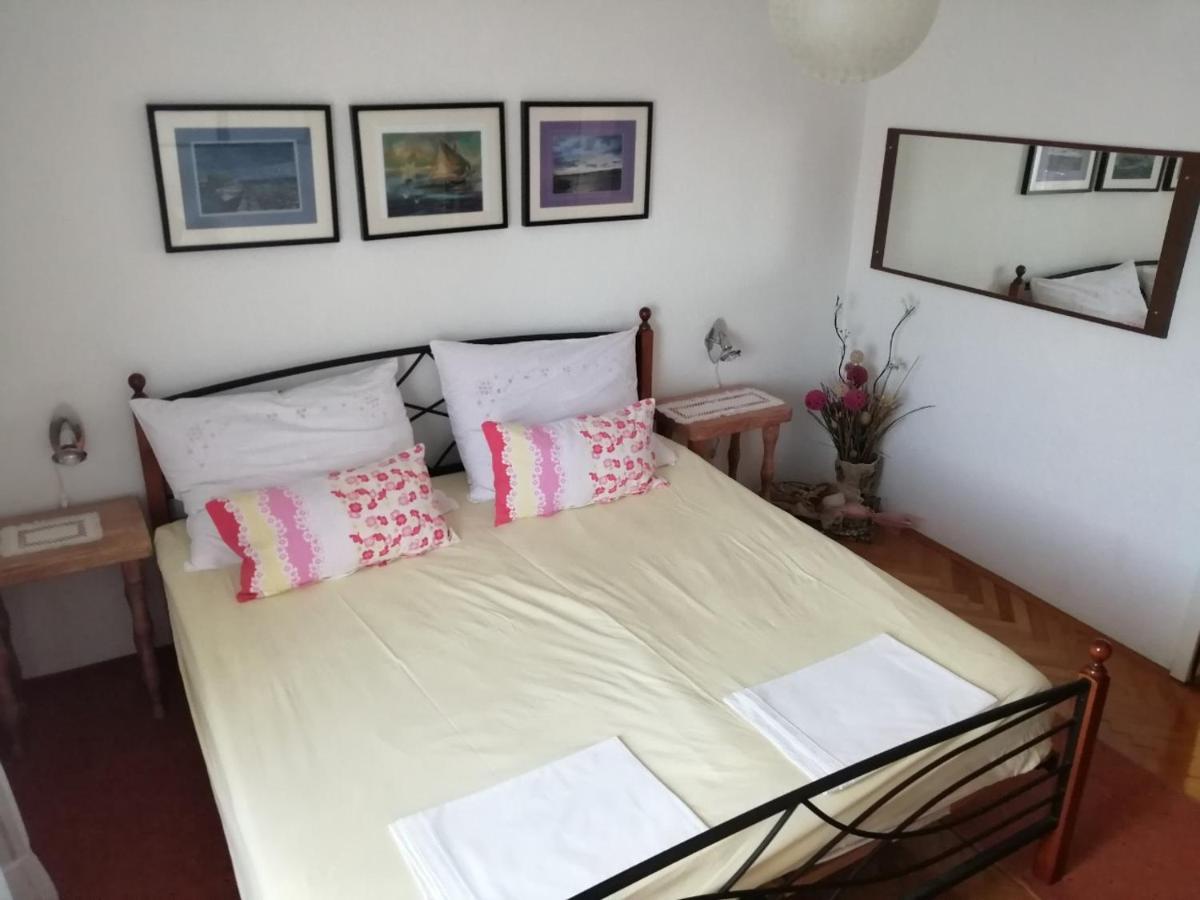 Apartamento Apartman Mira Baška Exterior foto
